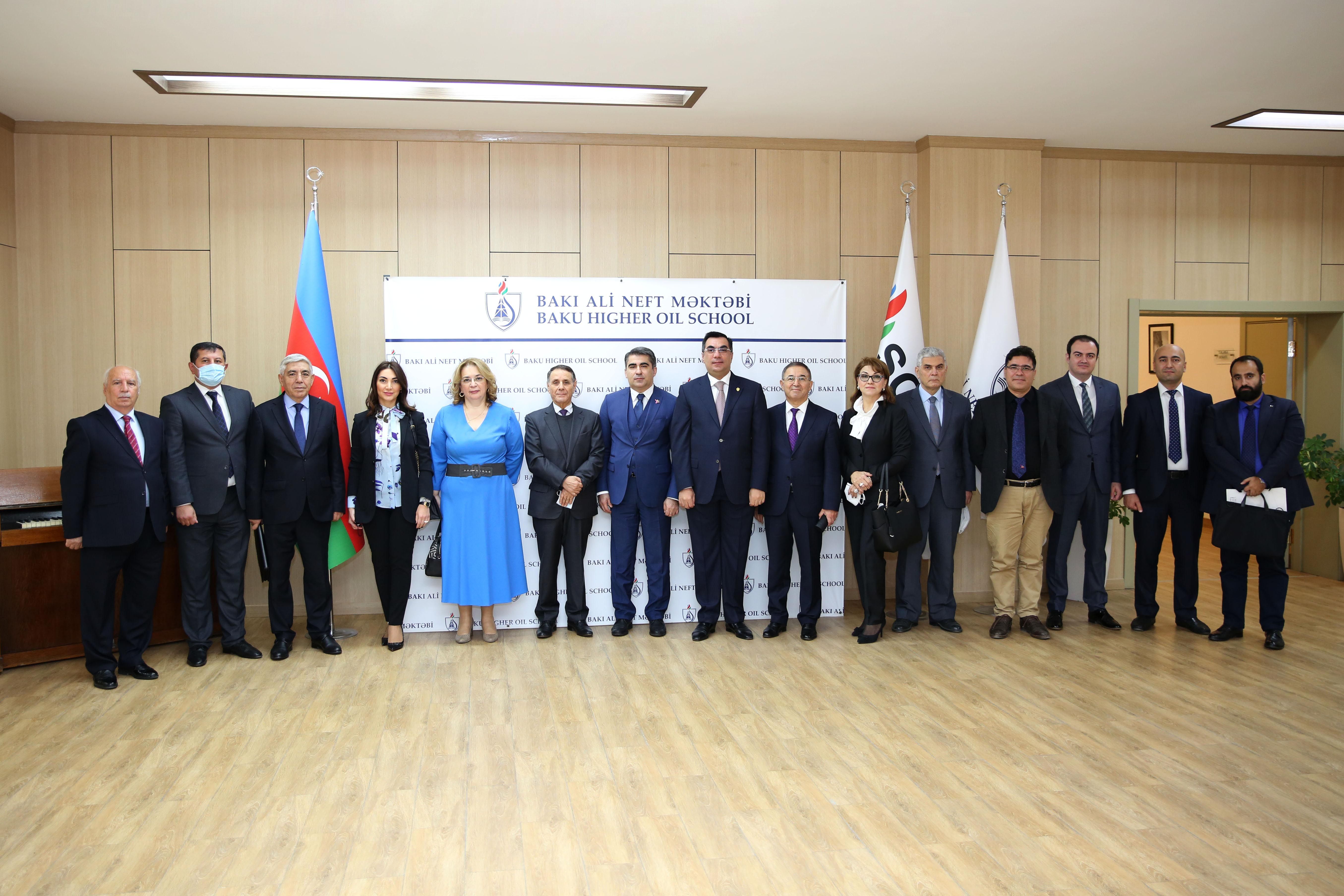 Milli Erasmus+ Ofisi Layihə çərçivəsində Universitet Rəhbərliyi ilə görüşdü